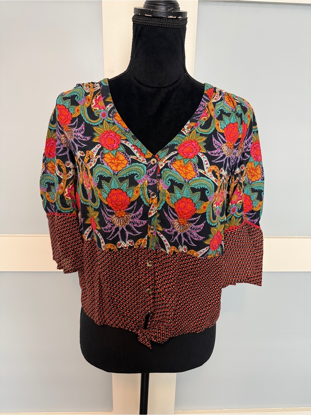 Anthropologie Maeve Black Multicolor Floral Patchwork Button V-Neck Top